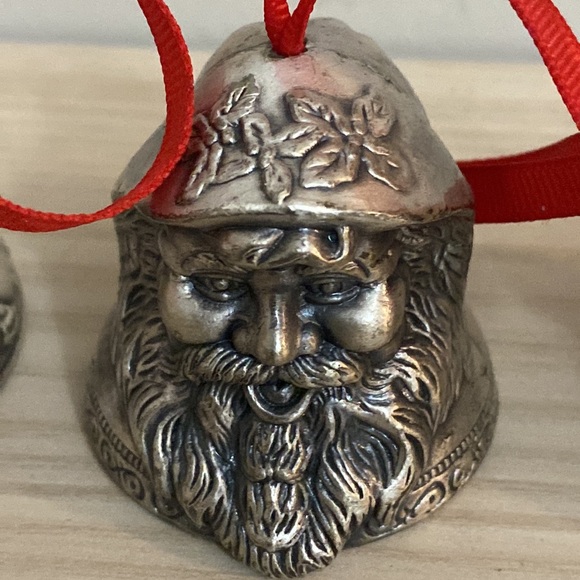 Pewter Vintage 1980 Santa Head Bells Wash metal Holiday Christmas Ornaments - Picture 3 of 6